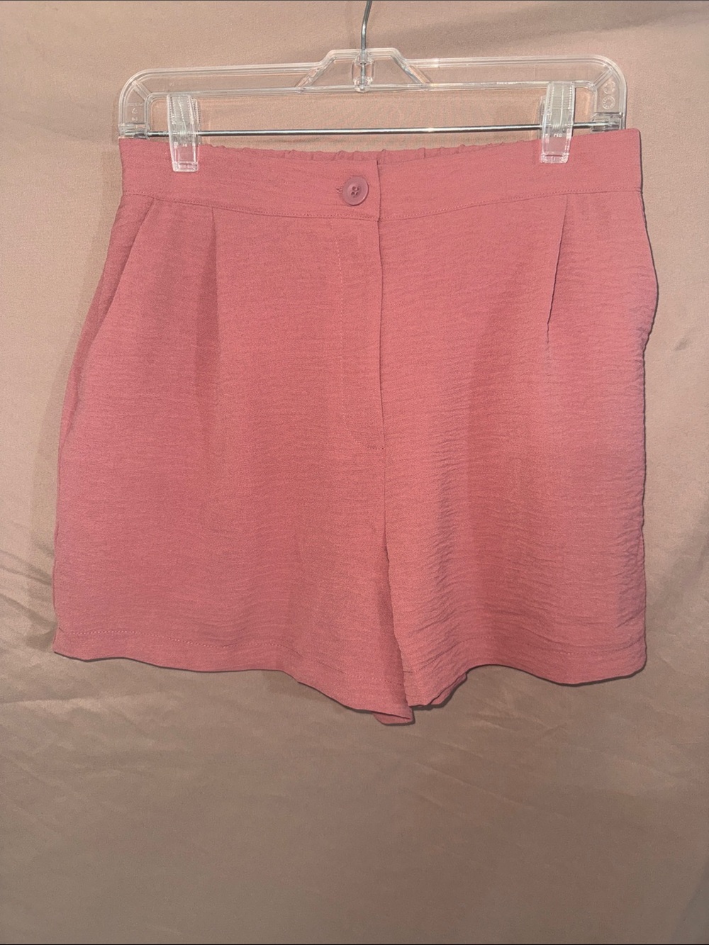 NWOT Zenana Large High-Rise Mauve Pleated Dress Shorts for Women